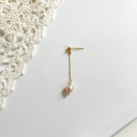 Unicorn Pearl Single Earring